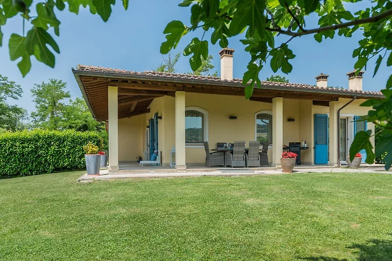 Villa Margot – Außenfassade und Garten