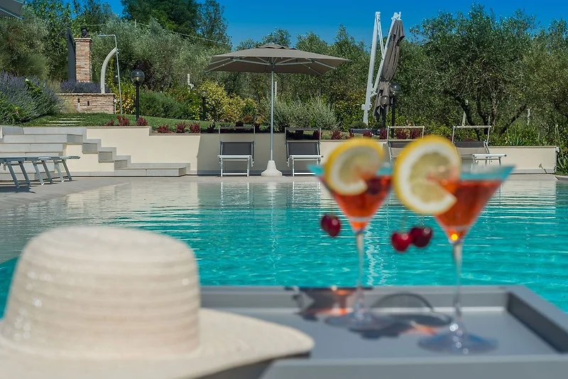 Villa Flavia - Pool mit Trinkwasser