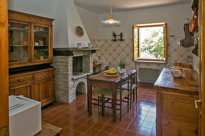 Casale San Francesco - equipped kitchen with fireplace