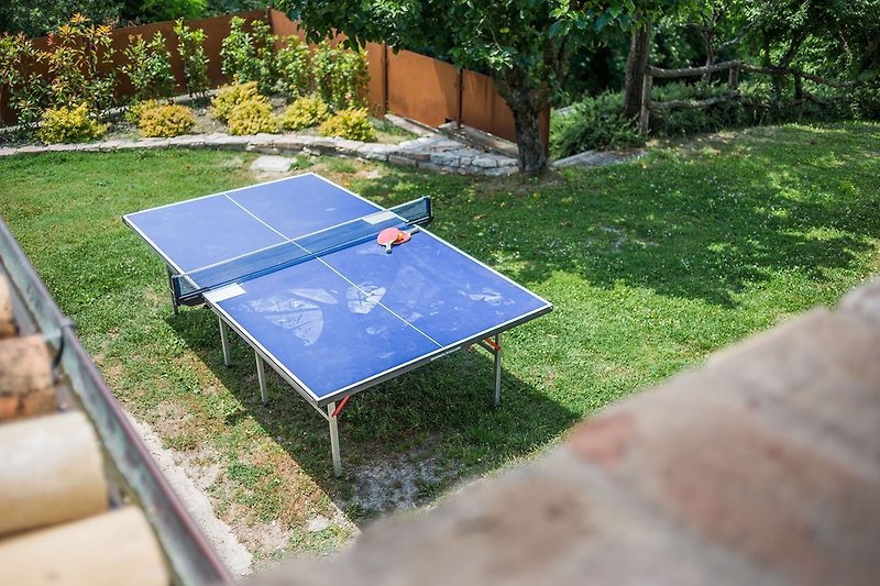 Casa Emanuela - table-tennis table
