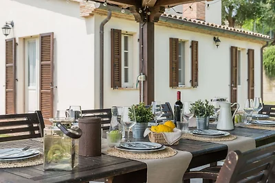 Villa Larissa