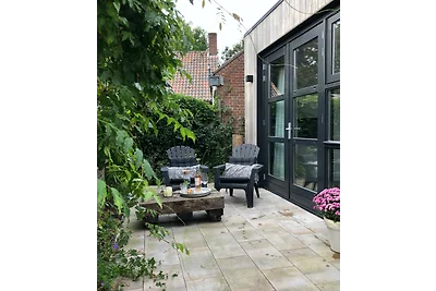 Sunny Suite