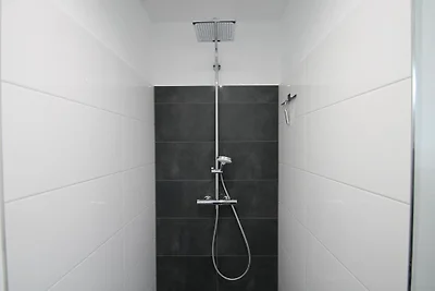 2605 - Strandwiese 18