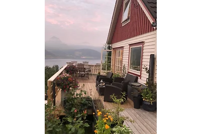 Utsikta, West Norwegen, Leikong