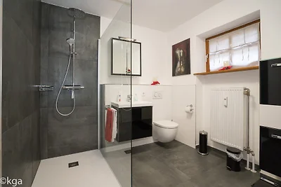 Premiumwohnung 8 Schwimmbad/Sauna