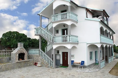 Villa Una