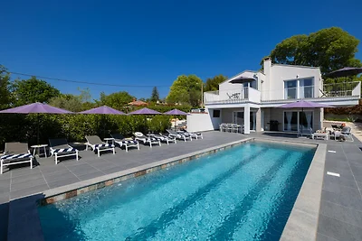 Casa Belladonna