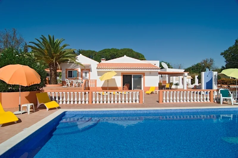 Villa mit Pool
