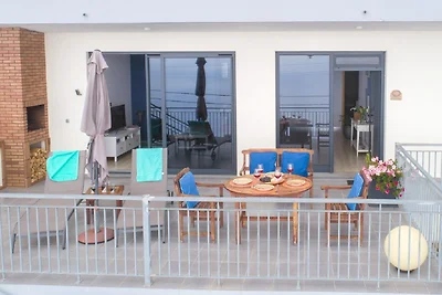Apartment Tamargueira