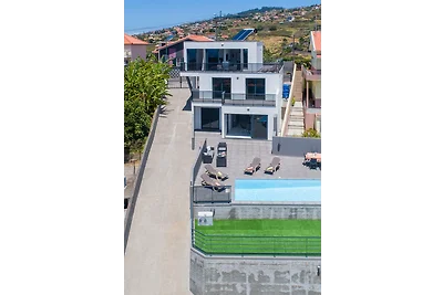 Villa Luna