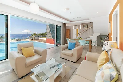 Villa Prothea Royal