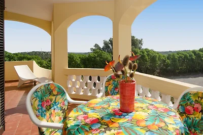 Villa Amarela