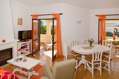 Villa Amarela