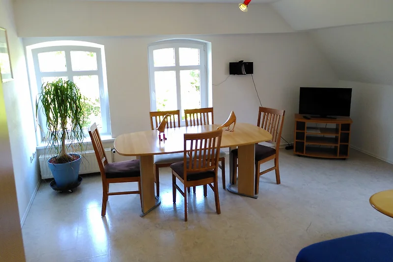 W2-Woonkamer met uitzicht