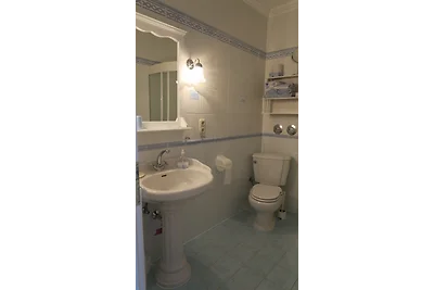 Casa Avalon "White Beauty" ***