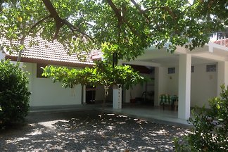 Ayubowan AYURVEDA mit DR. NALIN