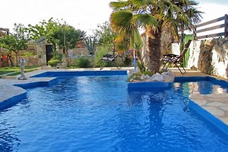 Villa Bellian - Haloistra.com