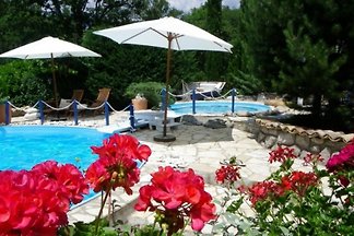 Villa Perunika - Haloistra.com