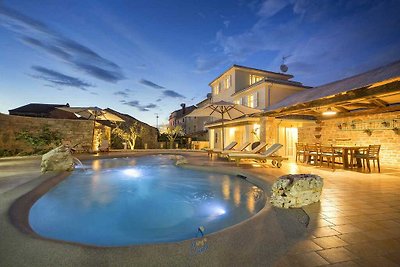Charming Istrian Villa great for families and...
