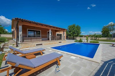 Villa con piscina e wellness, privacy...