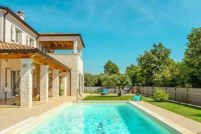 Charmante Villa mit 3 Schlafzimmern und Pool