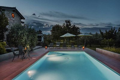 Affascinante casa Castelo con piscina