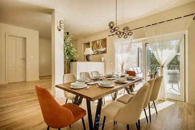 Charmante Villa mit 4 Schlafzimmern und behei...