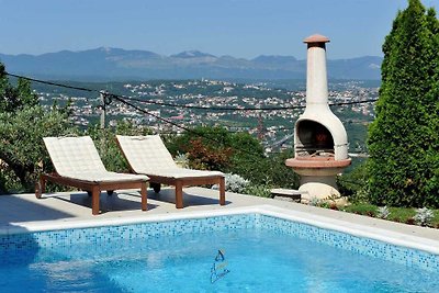 Tolle Villa mit Pool über Opatija !!!