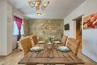 Schöne neu renovierte Villa mit privaten...