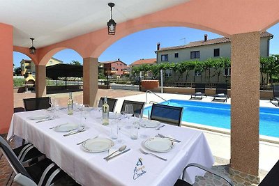 Charmante Villa Tea Novigrad mit...