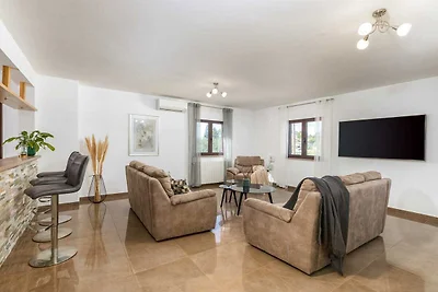 Charmante 6-SZ-Villa für 12 Personen mit Pool...