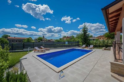 Villa mit Pool und Wellness, Privatsphäre...