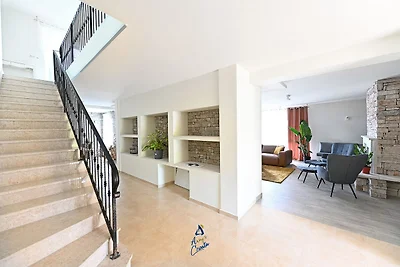 4-Zimmer-Villa für 8+1 mit Pool und Sauna