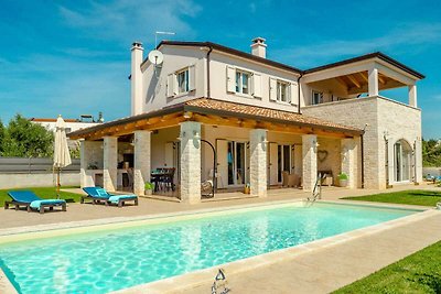 Charmante Villa mit 3 Schlafzimmern und Pool