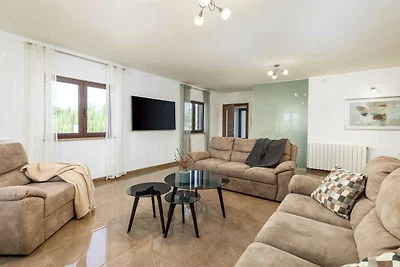 Charmante 6-SZ-Villa für 12 Personen mit Pool...