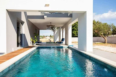 Luxusvilla Natanel