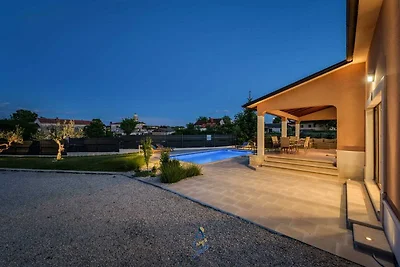 Villa con piscina e wellness, privacy...