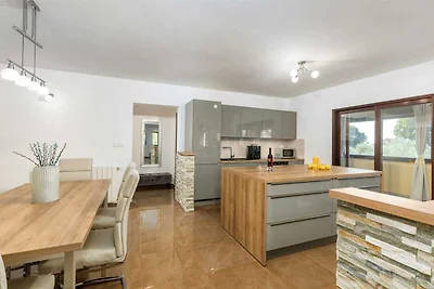 Charmante 6-SZ-Villa für 12 Personen mit Pool...