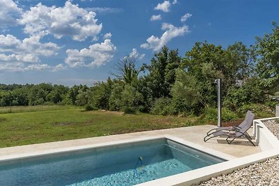 Villa mit privatem Pool und Blick auf die...