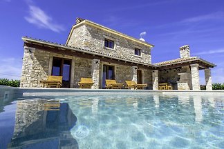 Villa Salvia ****, in Rakalj