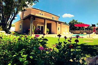 Villa SOFIA****, in Krnica