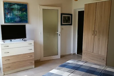 HAUS "KALAVOJNA" - DIREKT AM MEER