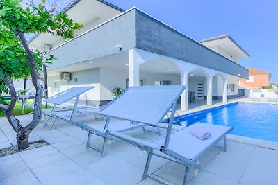 Villa Ancora - Ferienhaus am Meer mit Pool fü...