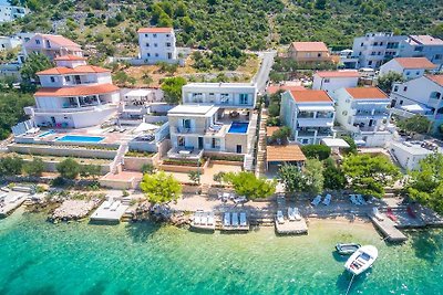 Villa La Perla - Strandvilla für zehn Persone...