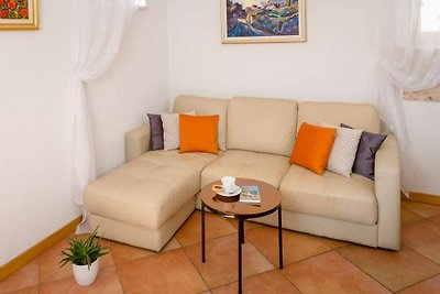 Villa Mare Bol - 2 bedroom house for 5 guests...