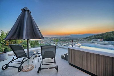Villa Pure Leisure - luxe villa met uitzicht ...