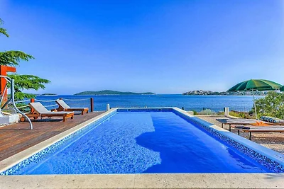 Beach Villa Sea Edge - villa fronte spiaggia ...