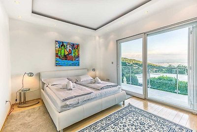 Villa Sole - cinque camere da letto con vista...