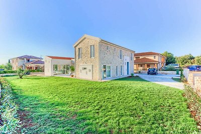 Villa Joyful Living - mit 4 Schlafzimmern und...