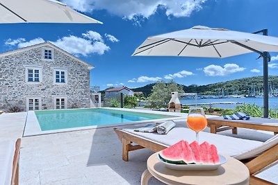 Villa Blue Bay – Strandvilla mit Pool für 10 ...